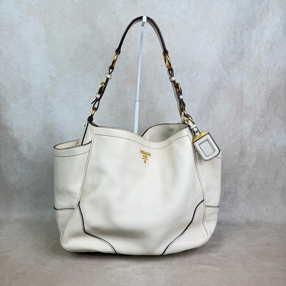 Prada Vitello Daino Antik Leather Hobo Shoulder Tote – Ivory